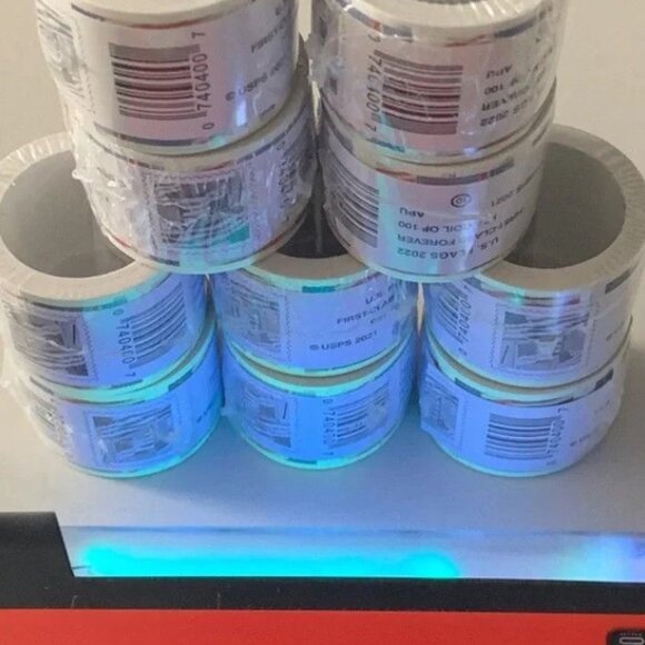 1000 usps postage forever stamps of 2022 The flag of the United States - Picture 1 of 2